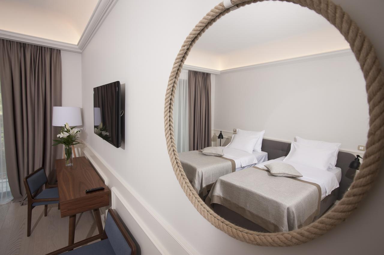 Hotel Majestic Budva Buitenkant foto