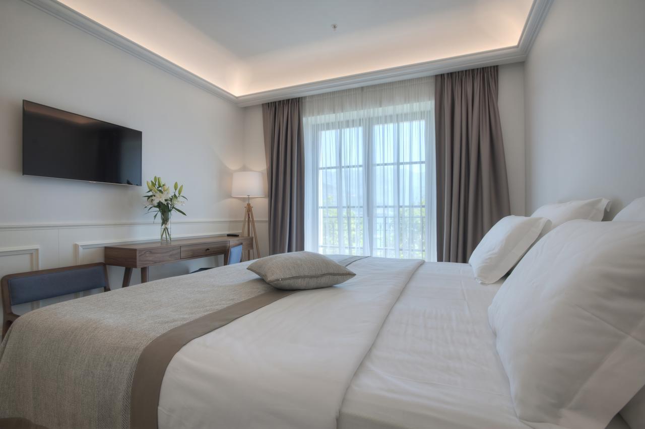 Hotel Majestic Budva Buitenkant foto