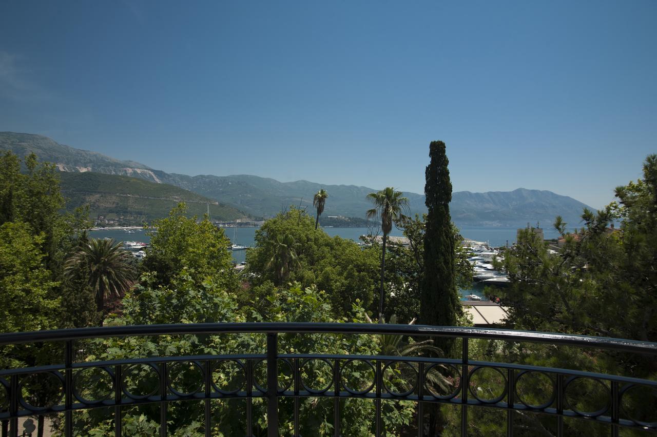 Hotel Majestic Budva Buitenkant foto