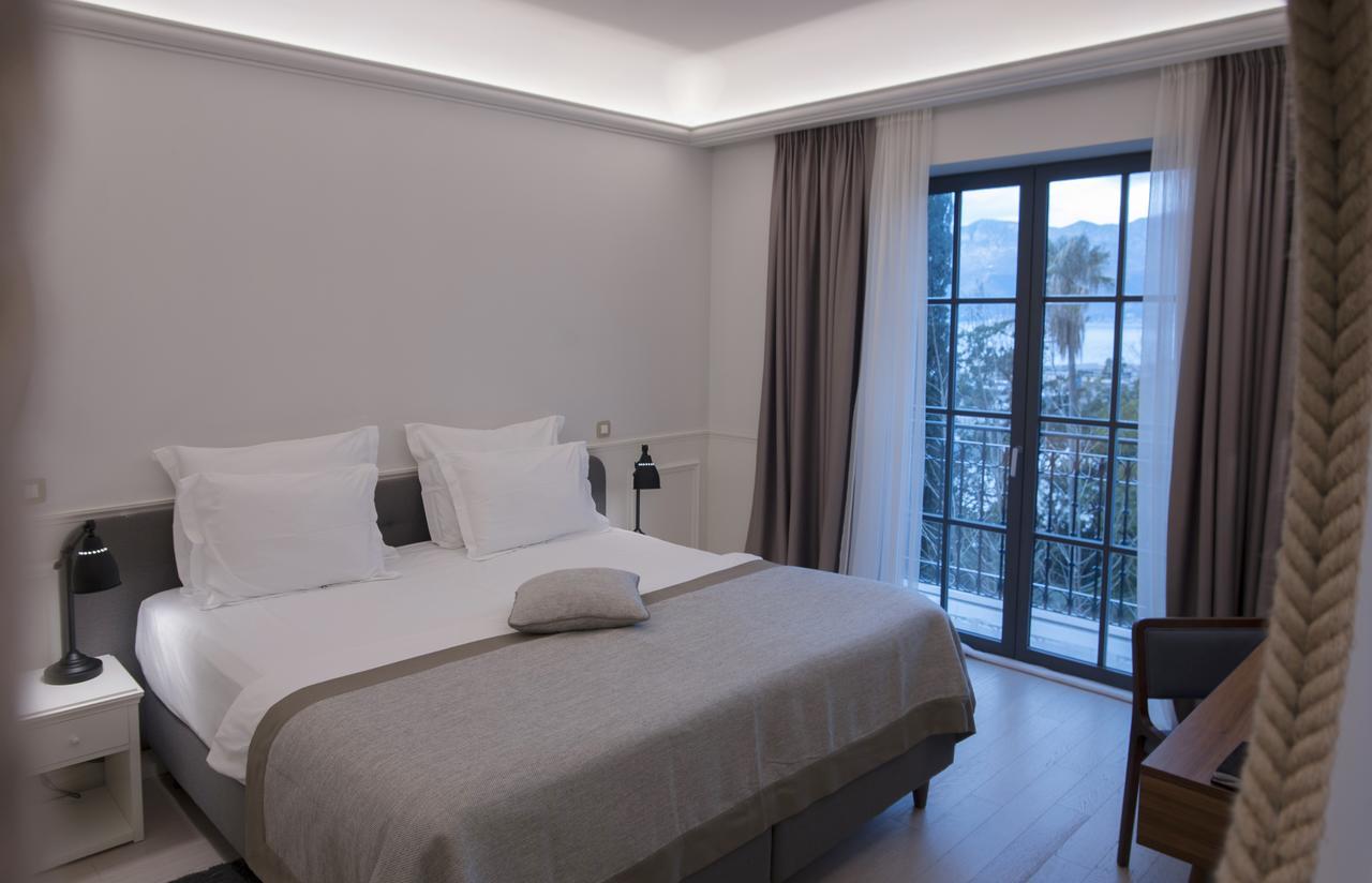 Hotel Majestic Budva Buitenkant foto